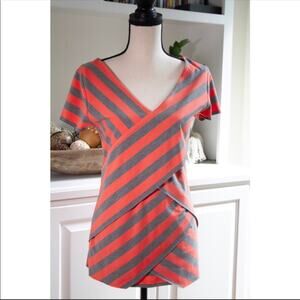 Verve Ami Tier Shutter T-shirt gray peach